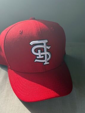 St Louis Cardinals Red Baseball Cap with upside down White Stitched Logo